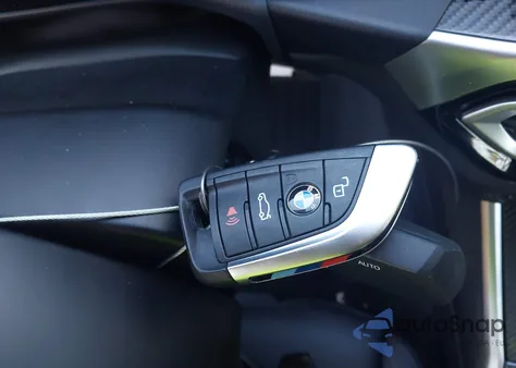 2024 BMW M2 from USA, damaged, VIN 3MF13DM00R8E11704